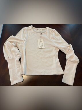 Joyfolie Puff Sleeve Ribbed Long Sleeve Top in Light Pink